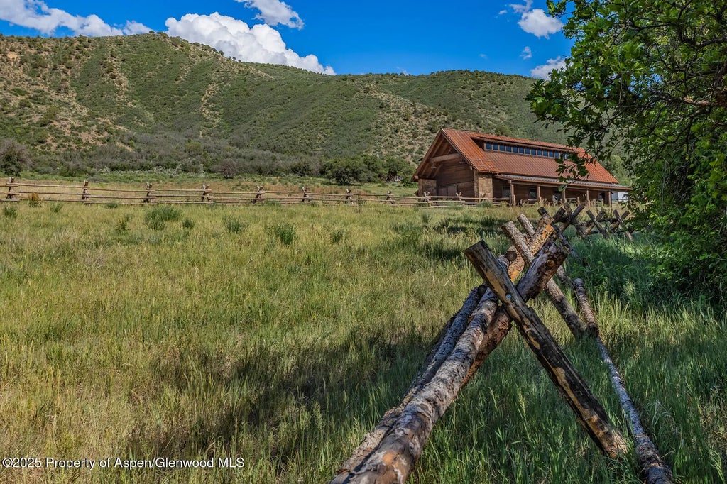 26 of 59 - 902/904 Sopris Creek Road, Basalt, CO