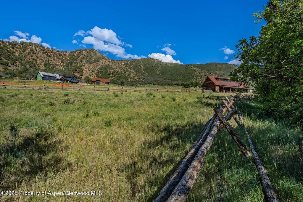 32 of 59 - 902/904 Sopris Creek Road, Basalt, CO