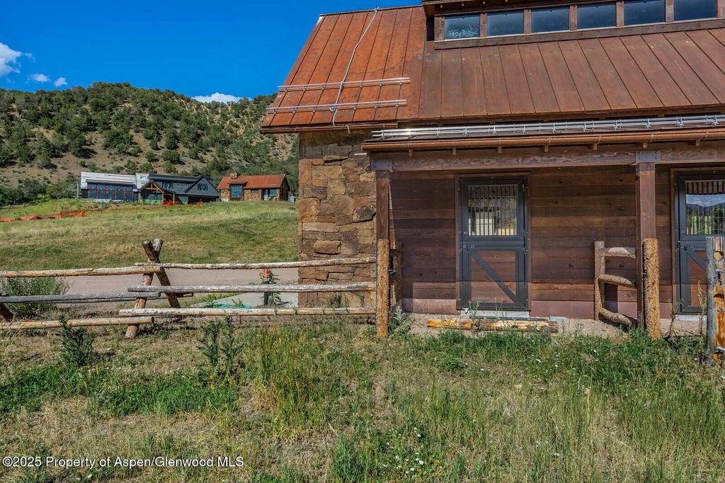 34 of 59 - 902/904 Sopris Creek Road, Basalt, CO