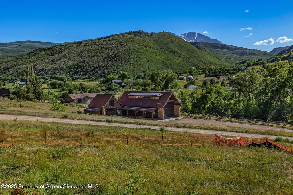 39 of 59 - 902/904 Sopris Creek Road, Basalt, CO