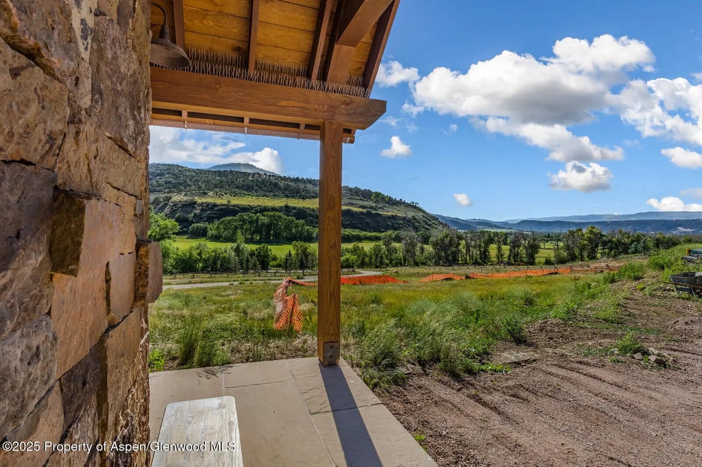 45 of 59 - 902/904 Sopris Creek Road, Basalt, CO