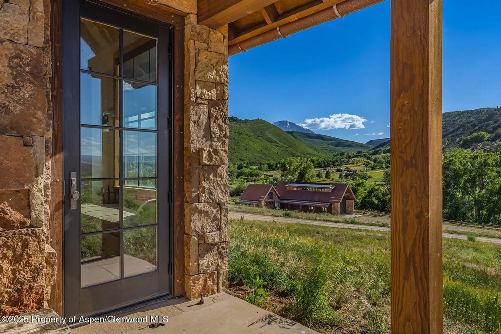 46 of 59 - 902/904 Sopris Creek Road, Basalt, CO