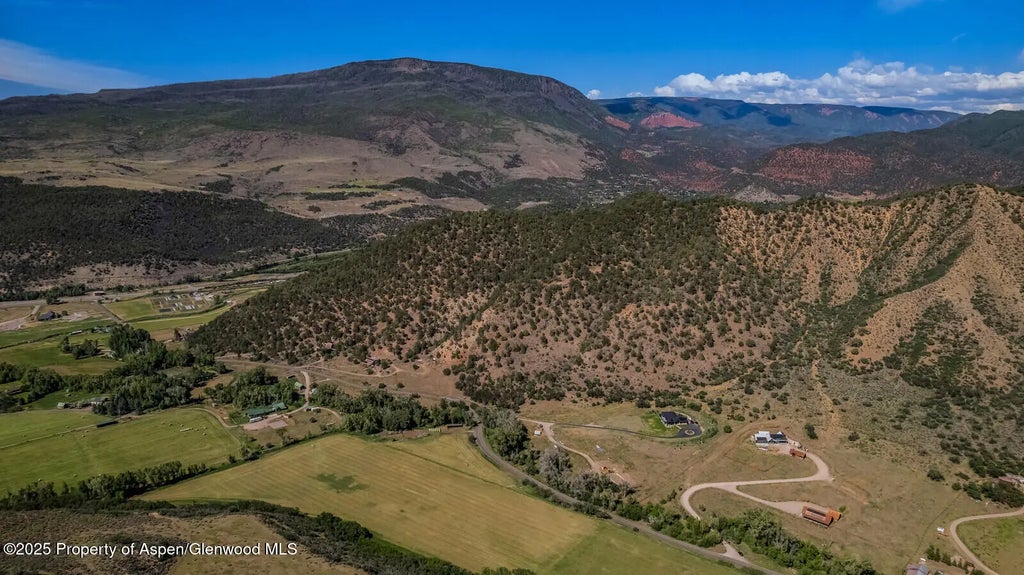 54 of 59 - 902/904 Sopris Creek Road, Basalt, CO