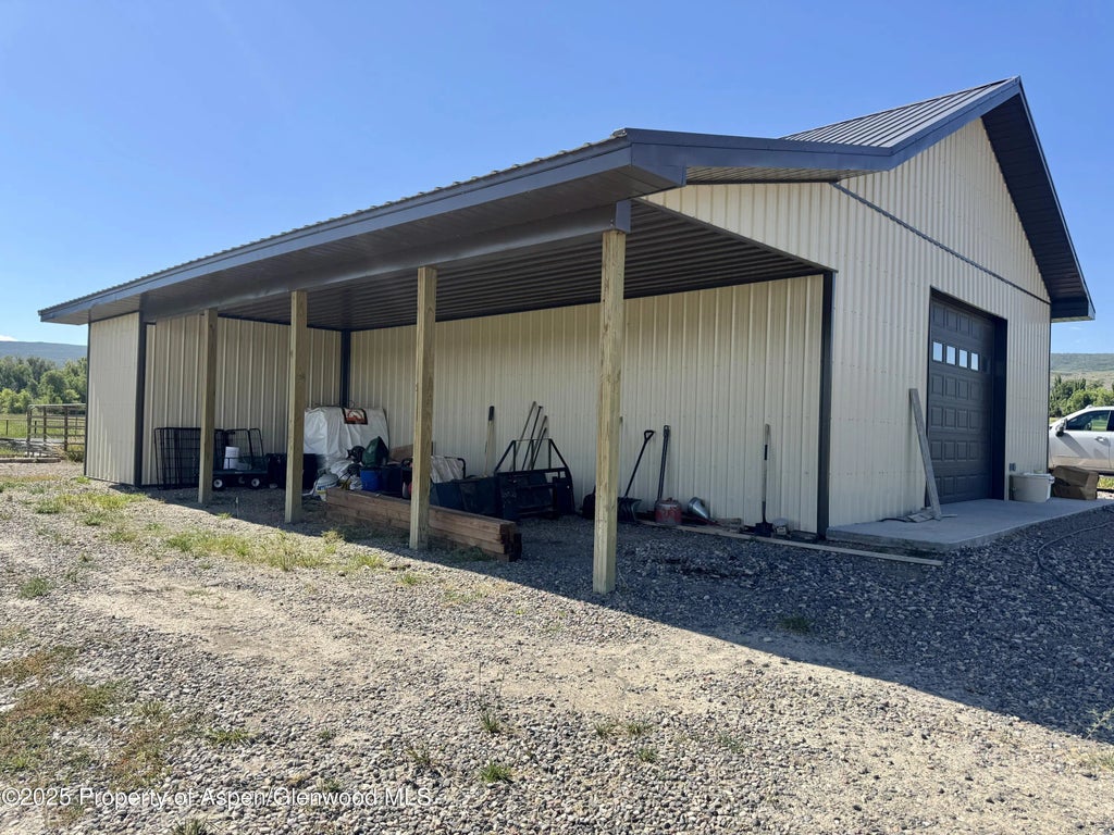 15 of 38 - 6398 County Road 4, Meeker, CO