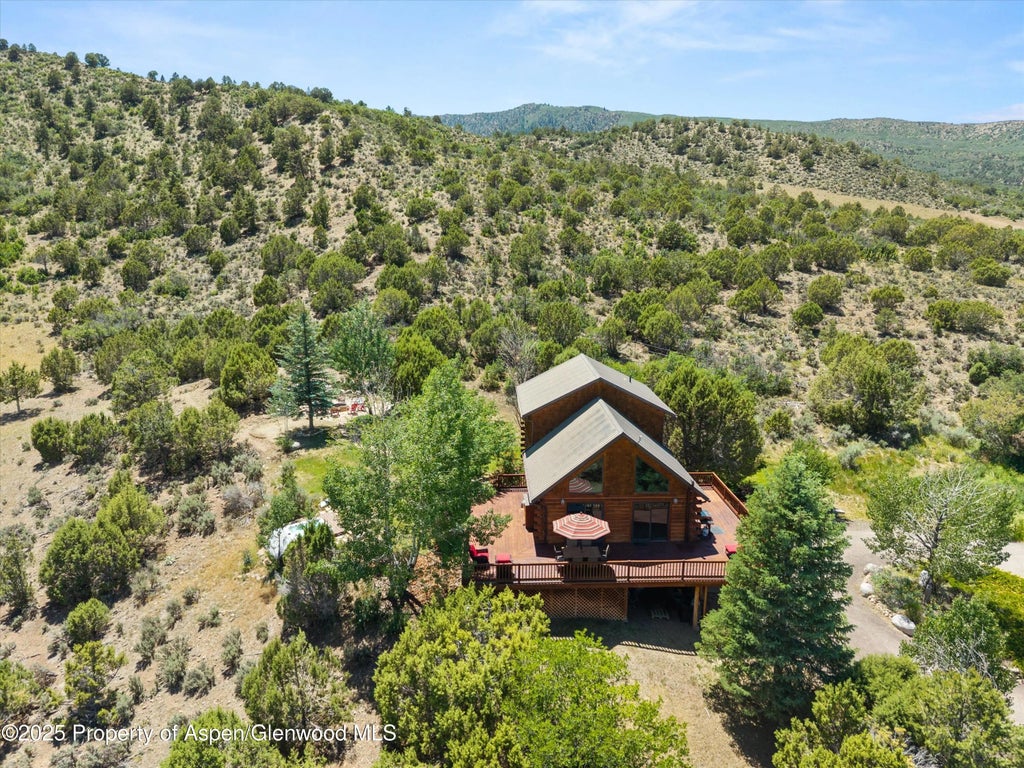 2 of 17 - 1436 Hooks Spur Road, Basalt, CO