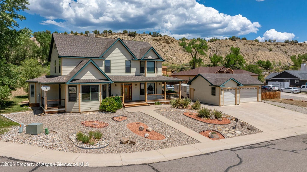 1 of 40 - 2687 Fairview Heights Court, Rifle, CO