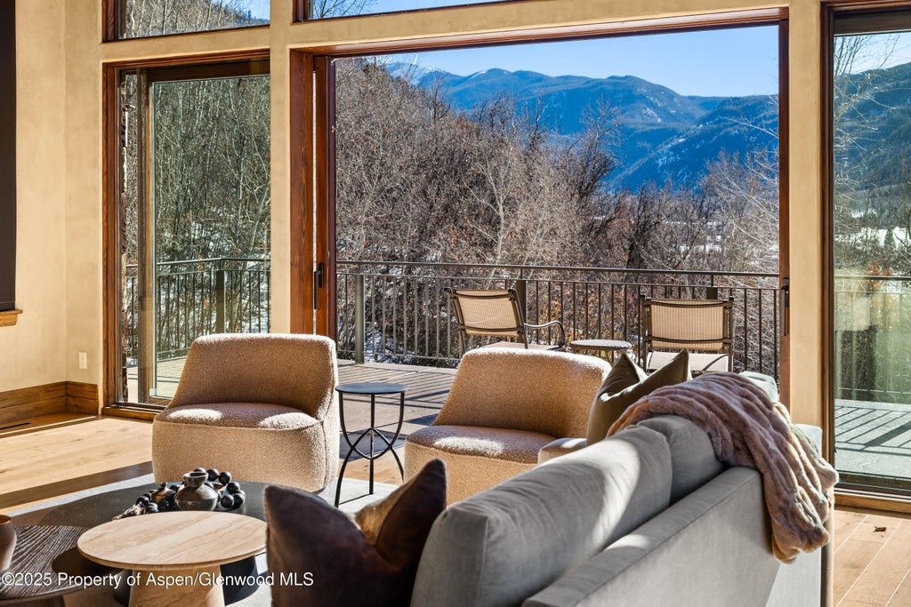 6 of 19 - 96 Mountain Laurel Court A, Aspen, CO