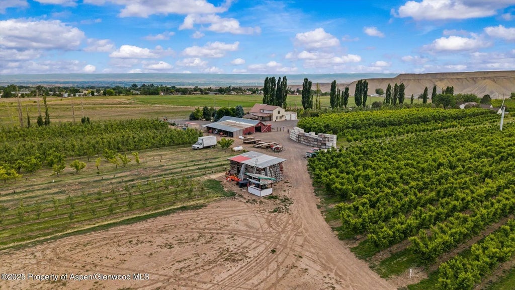 21 of 39 - 20809 Nowhere Road, Eckert, CO