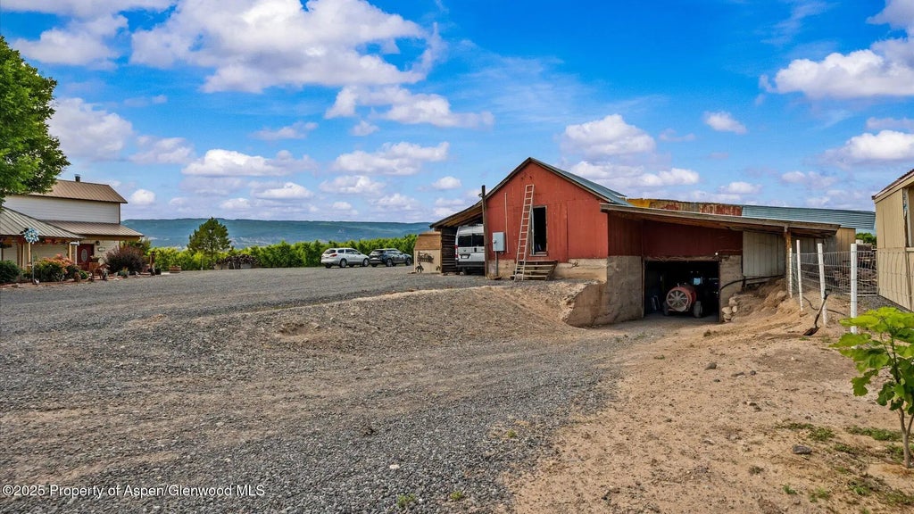 24 of 39 - 20809 Nowhere Road, Eckert, CO