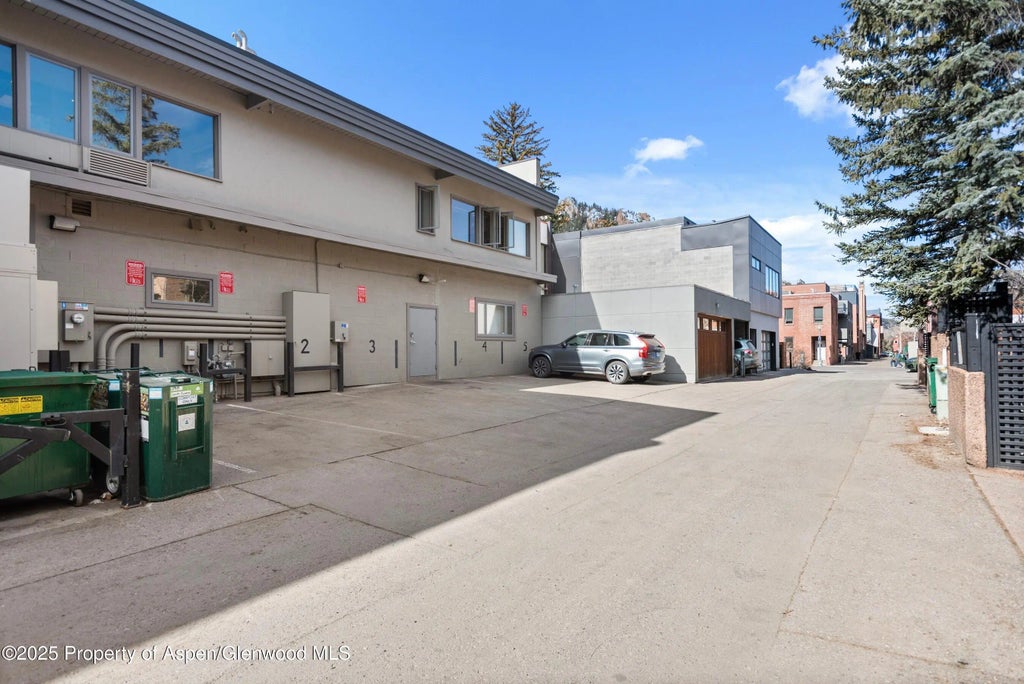 63 of 69 - 616 E Hyman Avenue, Aspen, CO