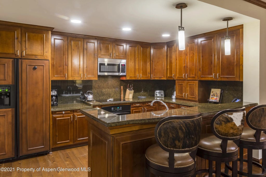 10 of 25 - 0197 Prospector Road Unit 2412 Summer Interest #10, Aspen, CO