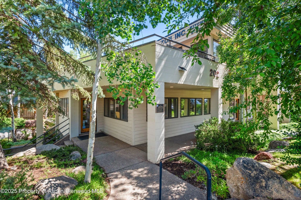 1 of 30 - 202 Aspen Airport Business Center, Aspen, CO