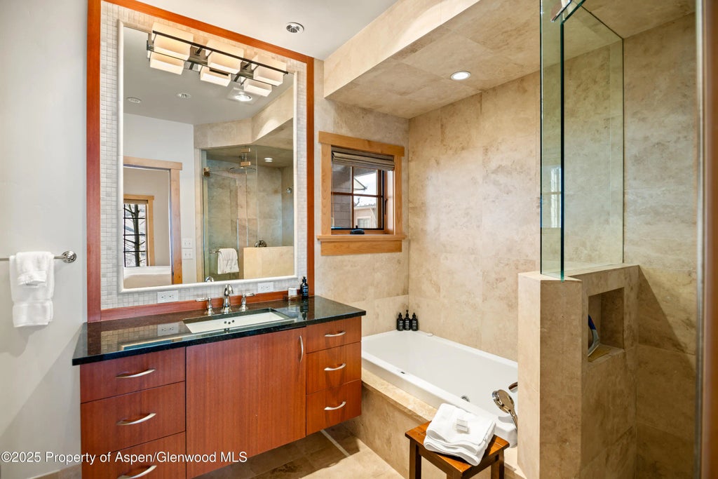 14 of 32 - 425 Wood Road 58-e, Snowmass Village, CO