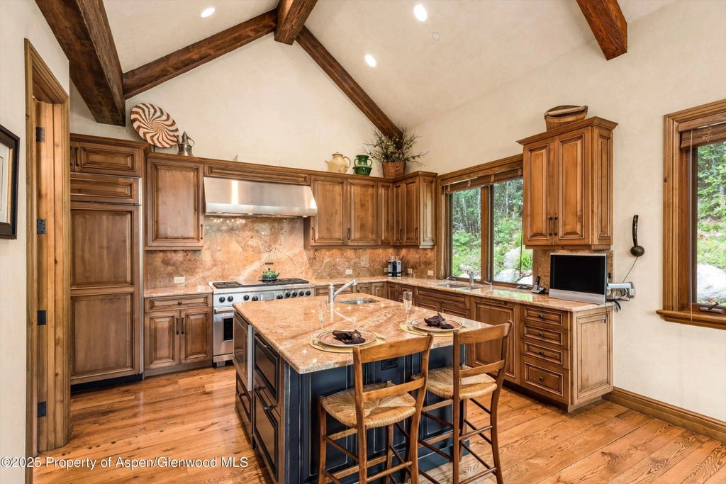 12 of 40 - 42703 Hwy 82 Unit B, Aspen, CO