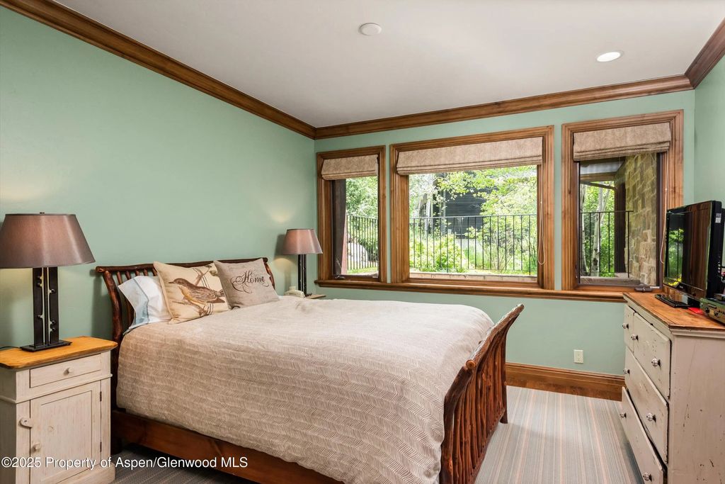21 of 47 - 42703 Hwy 82 Unit B, Aspen, CO