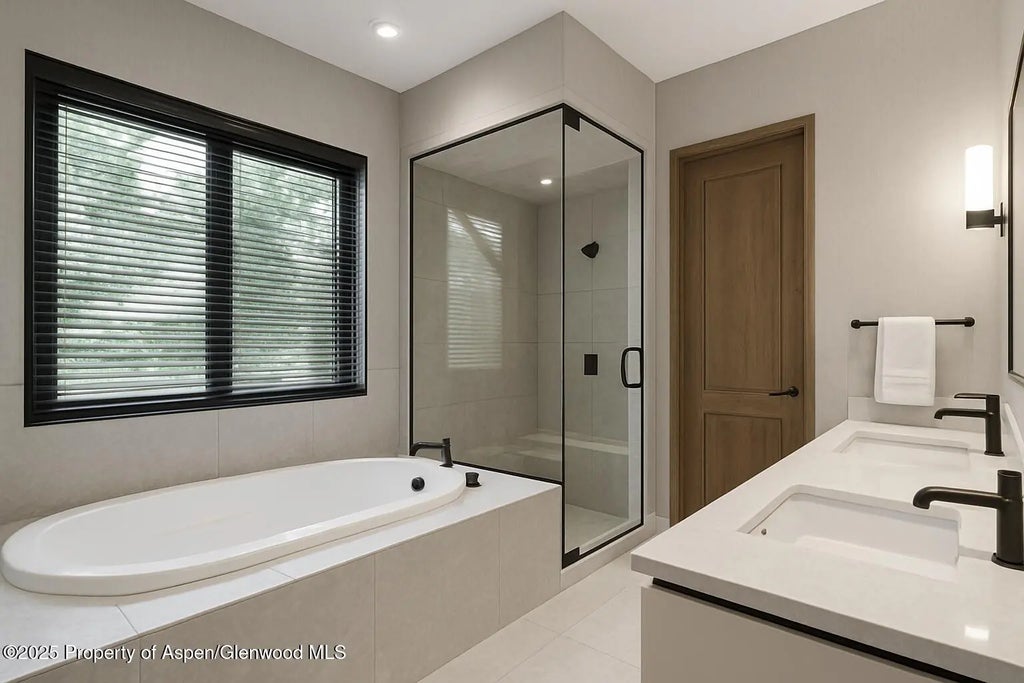 22 of 40 - 42703 Hwy 82 Unit B, Aspen, CO