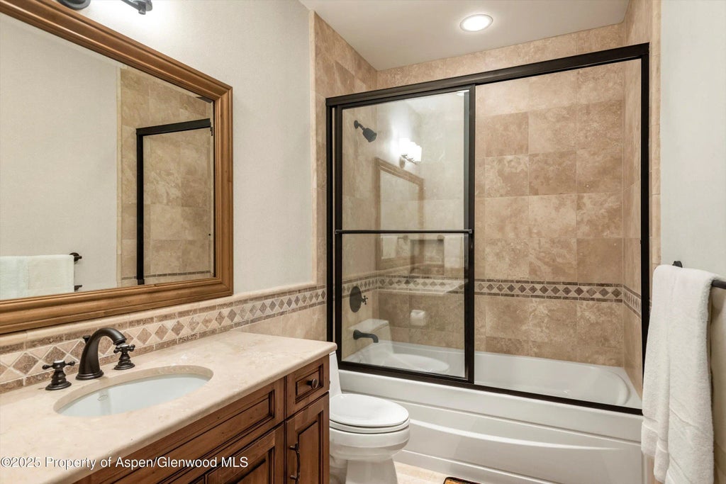 26 of 33 - 42703 Hwy 82 Unit B, Aspen, CO