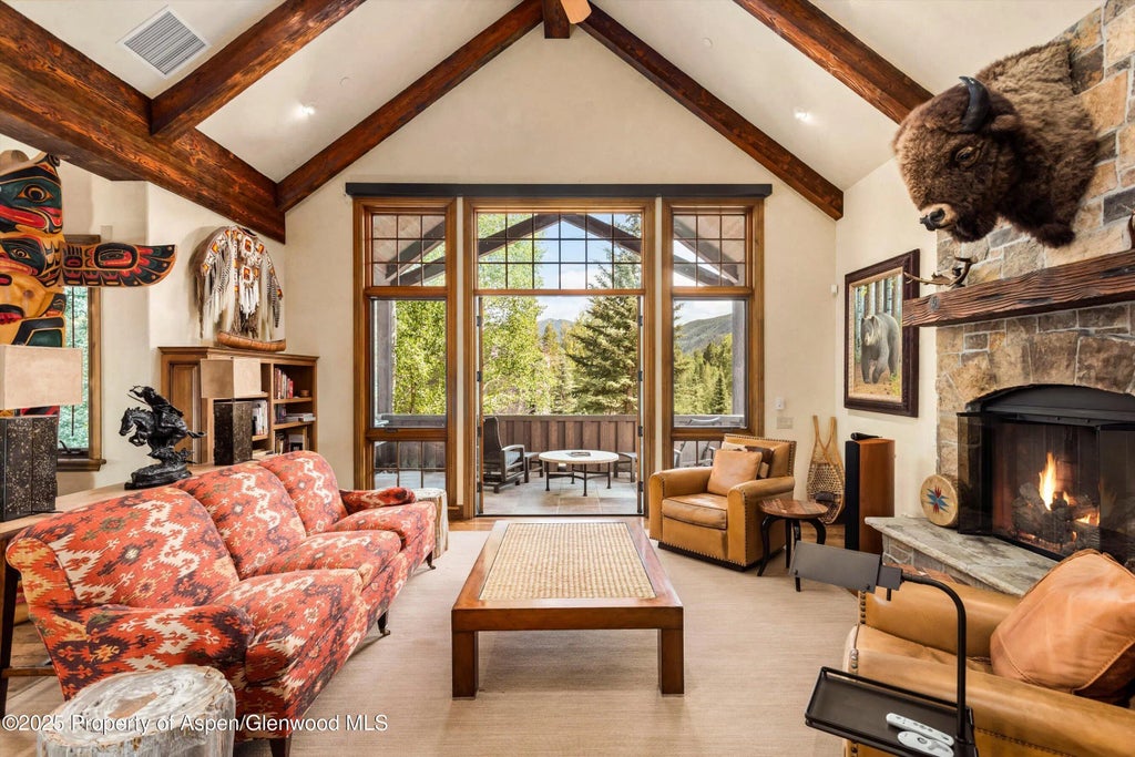 6 of 33 - 42703 Hwy 82 Unit B, Aspen, CO