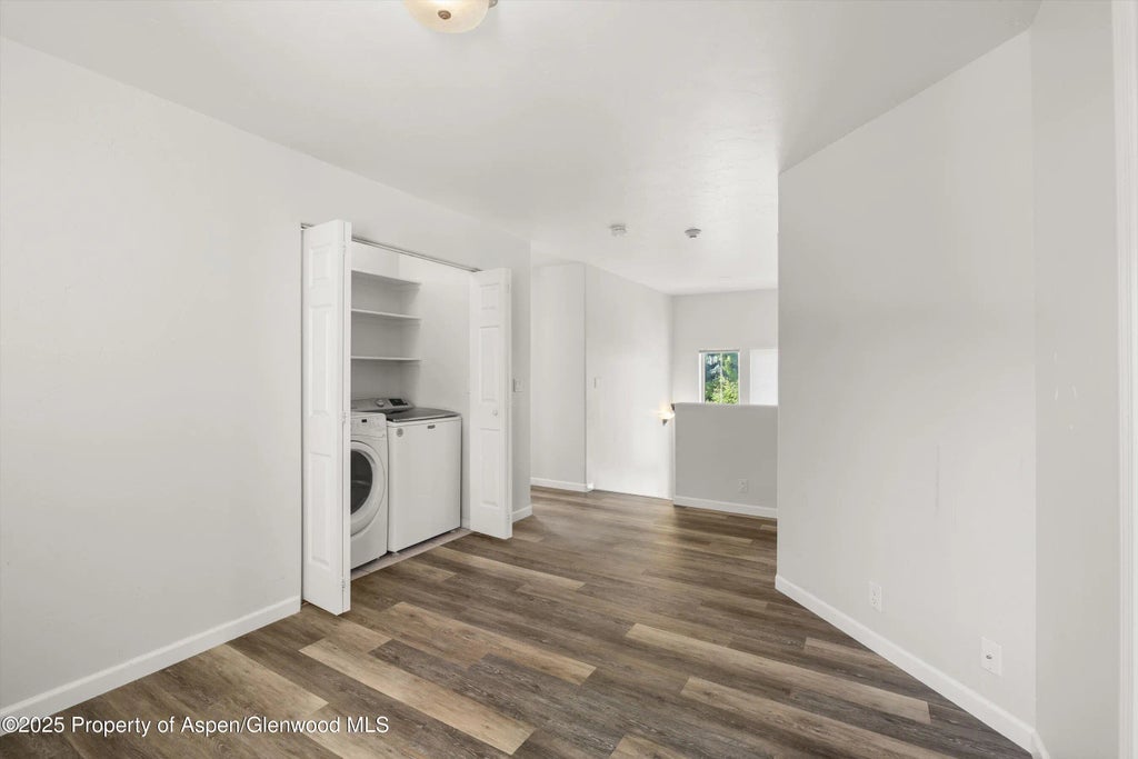 19 of 33 - 528 Lake Court, Basalt, CO