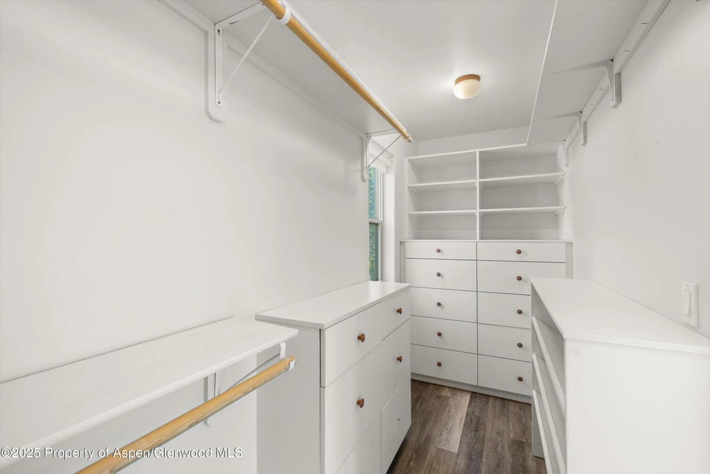 27 of 33 - 528 Lake Court, Basalt, CO