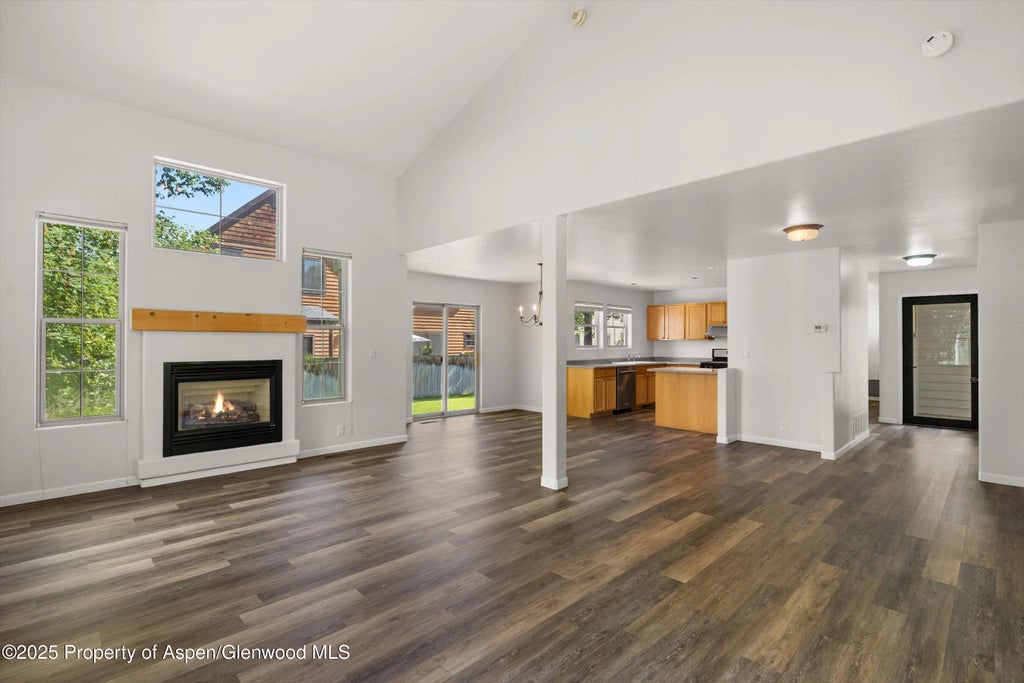 4 of 33 - 528 Lake Court, Basalt, CO