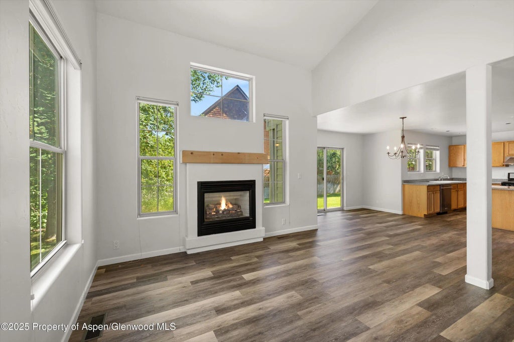 5 of 33 - 528 Lake Court, Basalt, CO