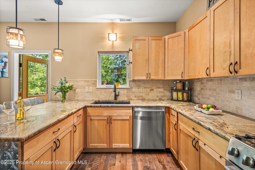 12 of 37 - 169 Village Lane, Carbondale, CO