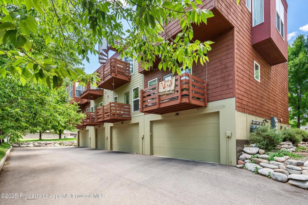 32 of 37 - 169 Village Lane, Carbondale, CO