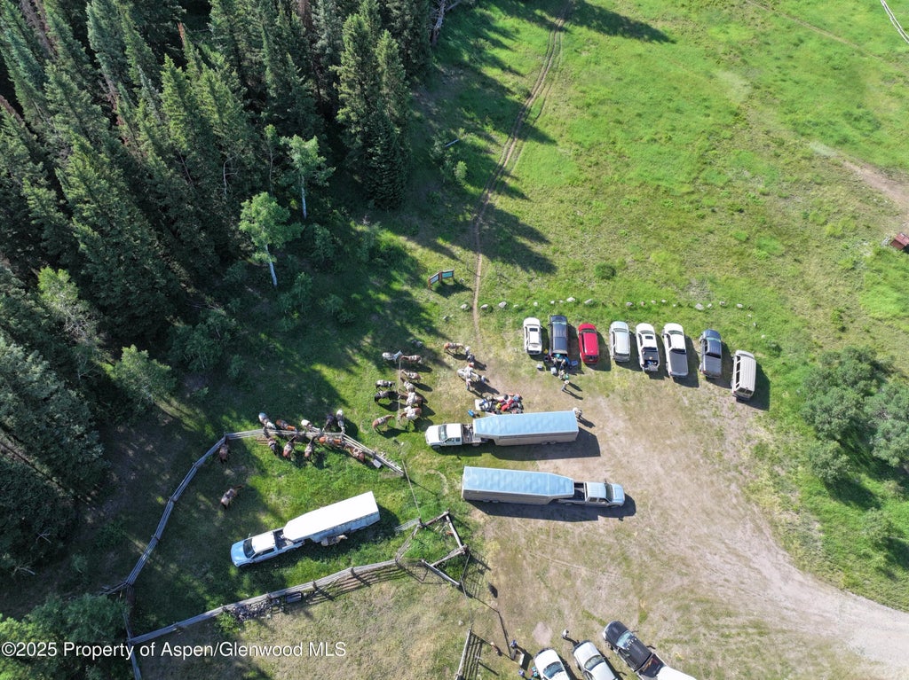 12 of 31 - 6398 County Road 4, Meeker, CO