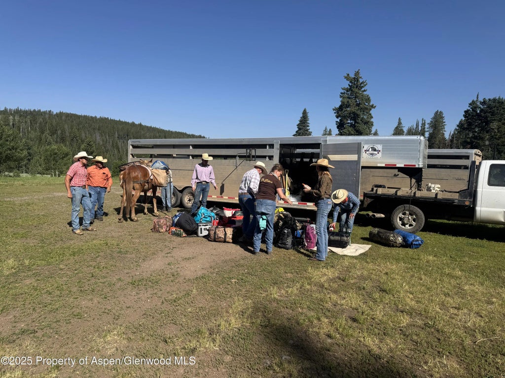 13 of 31 - 6398 County Road 4, Meeker, CO
