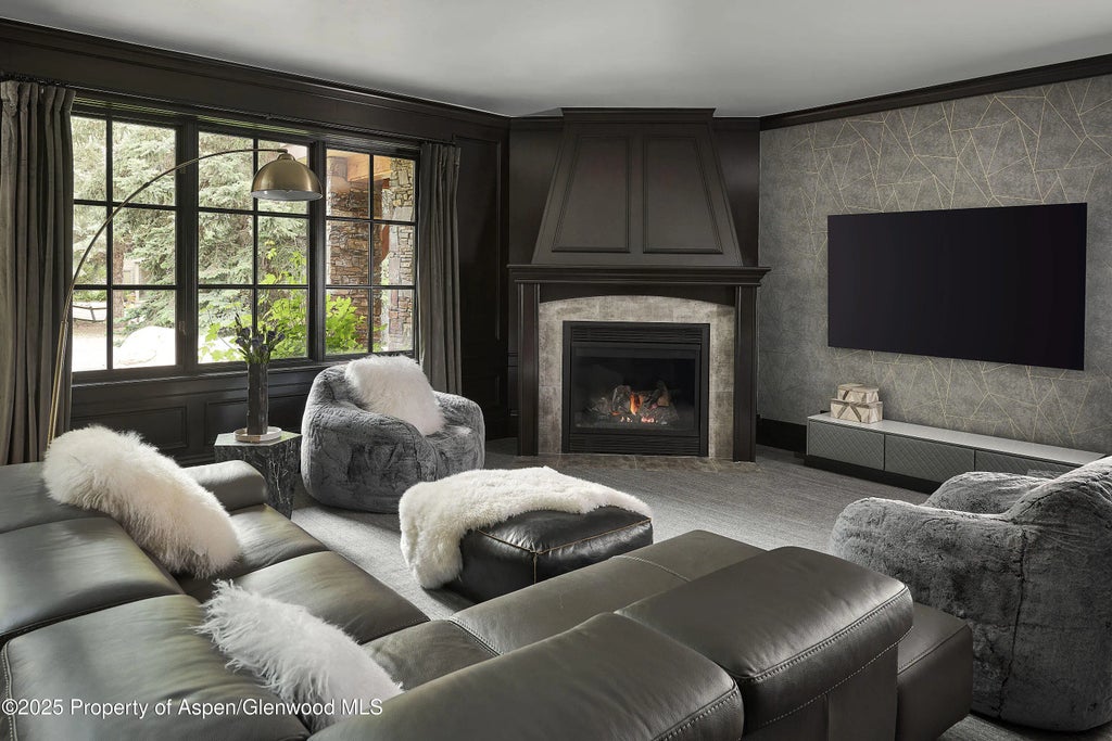 20 of 31 - 1430 Silver King Drive, Aspen, CO