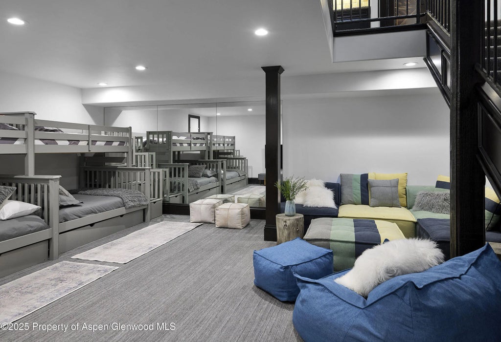 25 of 31 - 1430 Silver King Drive, Aspen, CO