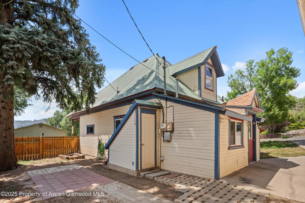 24 of 25 - 440 Whiteriver Avenue, Rifle, CO