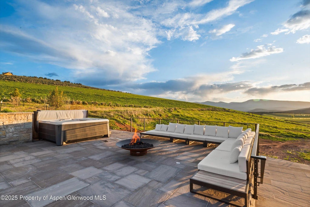 17 of 88 - 422 Co Rd 162, Carbondale, CO
