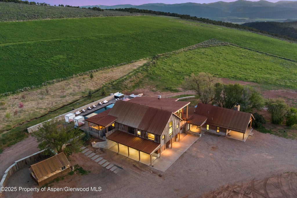 4 of 88 - 422 Co Rd 162, Carbondale, CO