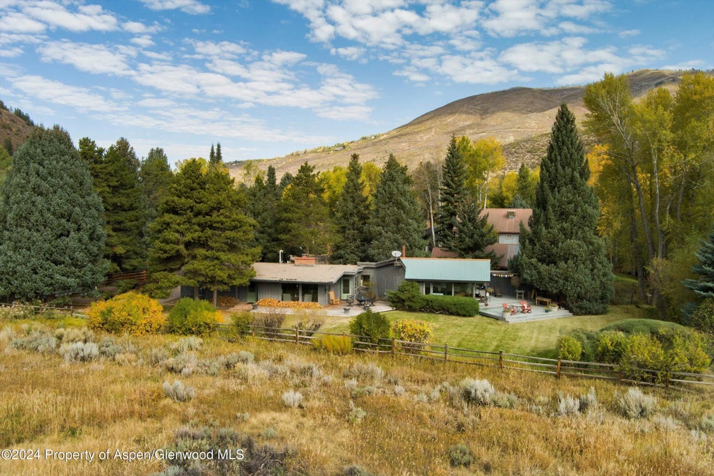 9 of 17 - 1227 Mountain View Drive Units 1 & 2, Aspen, CO