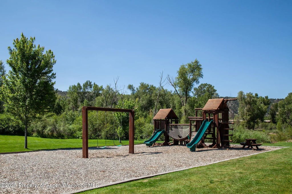27 of 44 - 14913 Hwy 82 275, Carbondale, CO