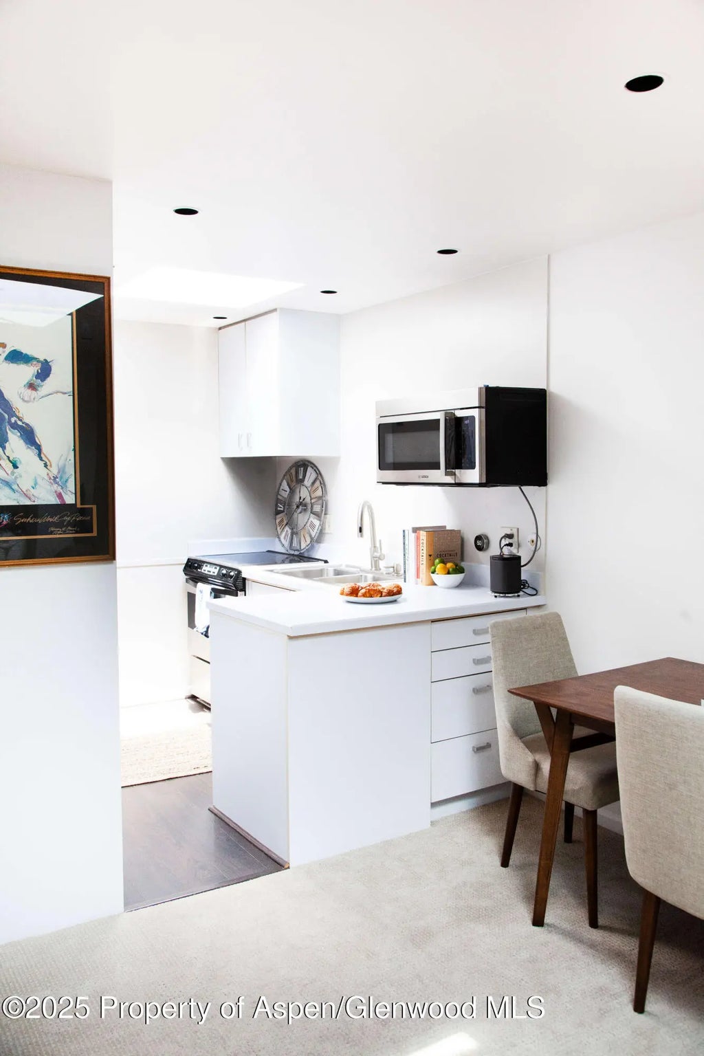 8 of 16 - 210 E Cooper Avenue 3e, Aspen, CO