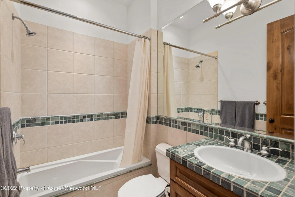 25 of 34 - 2908 Juniper Hill Drive, Aspen, CO