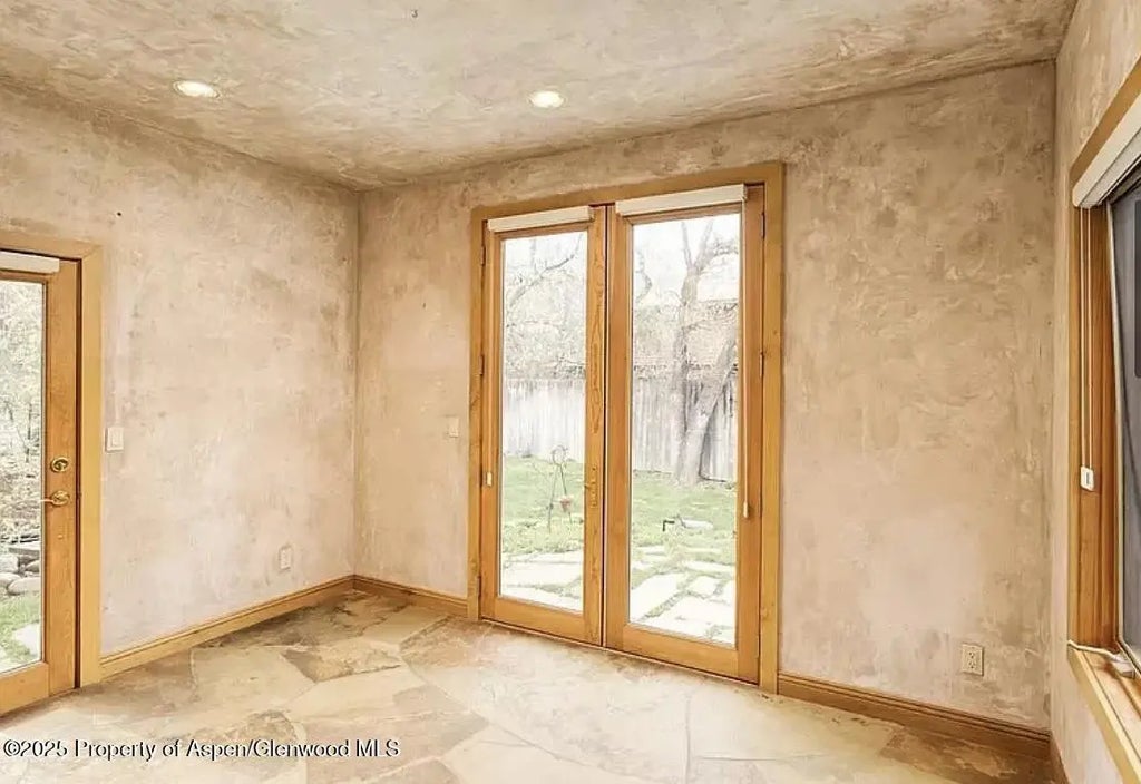 12 of 17 - 60 River Cove Court, Basalt, CO