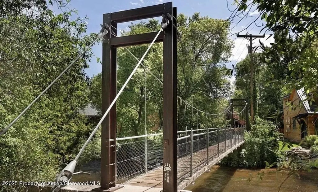 15 of 17 - 60 River Cove Court, Basalt, CO