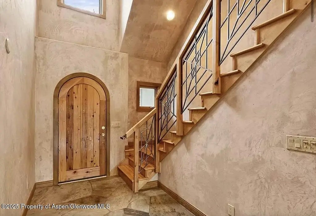 9 of 17 - 60 River Cove Court, Basalt, CO