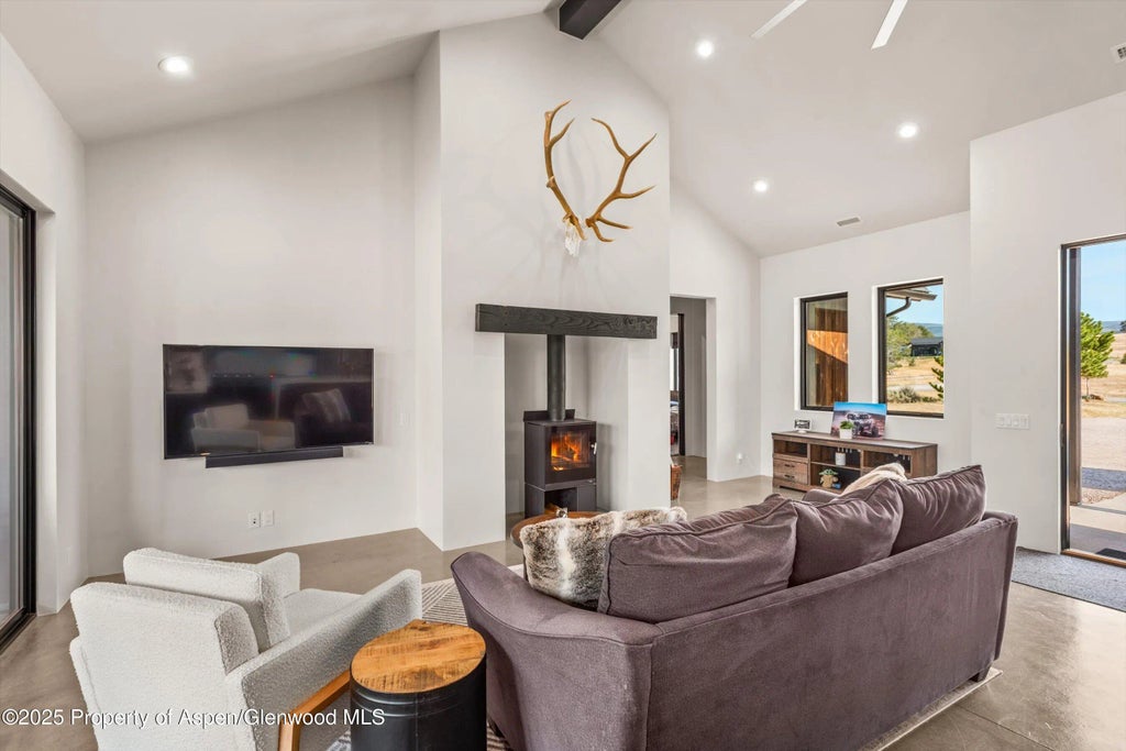 15 of 52 - 30 Sopris Lane, Carbondale, CO