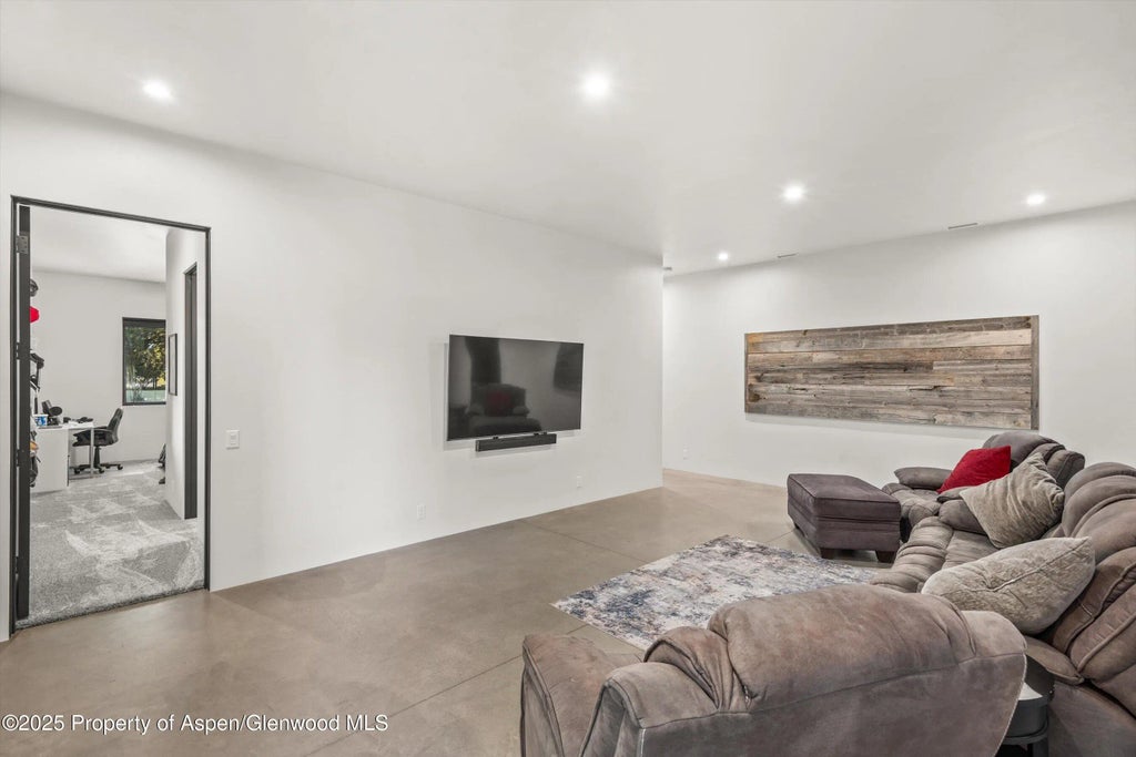 30 of 52 - 30 Sopris Lane, Carbondale, CO