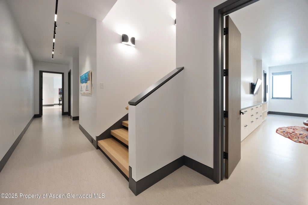 23 of 49 - 1411 Crystal Lake Road, Aspen, CO