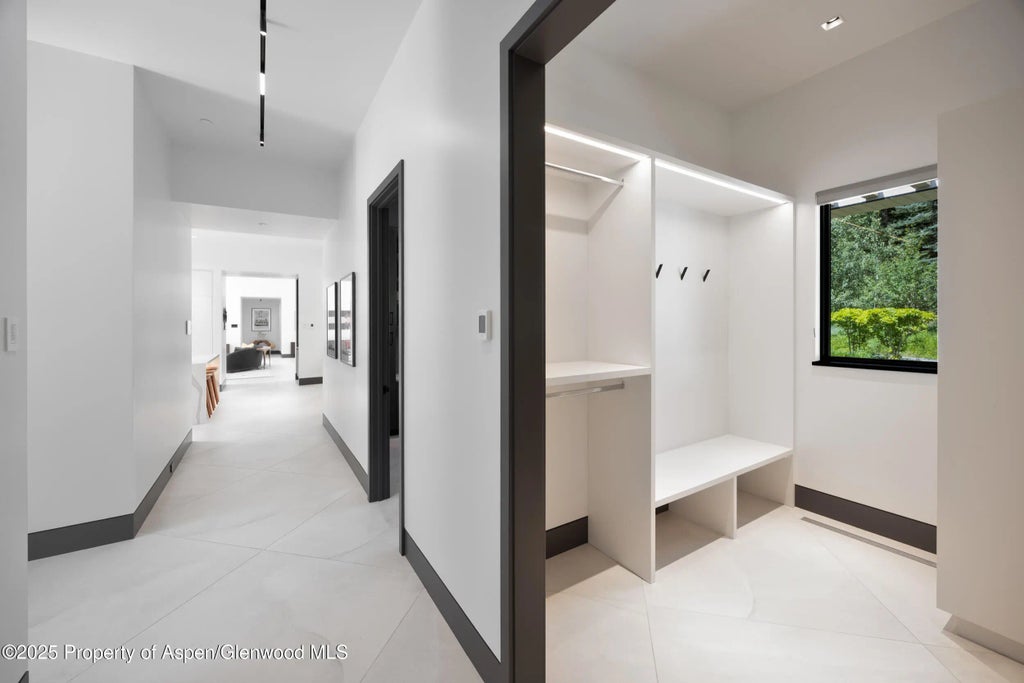 33 of 49 - 1411 Crystal Lake Road, Aspen, CO