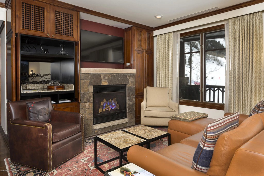 2 of 25 - 0197 Prospector Road Unit 2204 Winter Interest 1, Aspen, CO