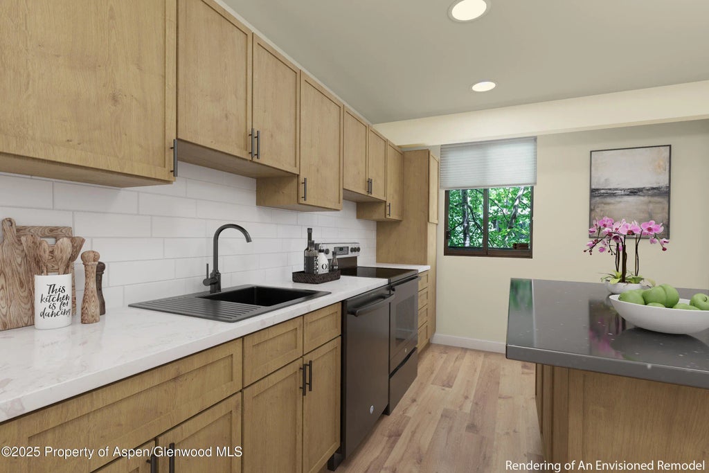 7 of 20 - 1024 E Hopkins Avenue #16, Aspen, CO