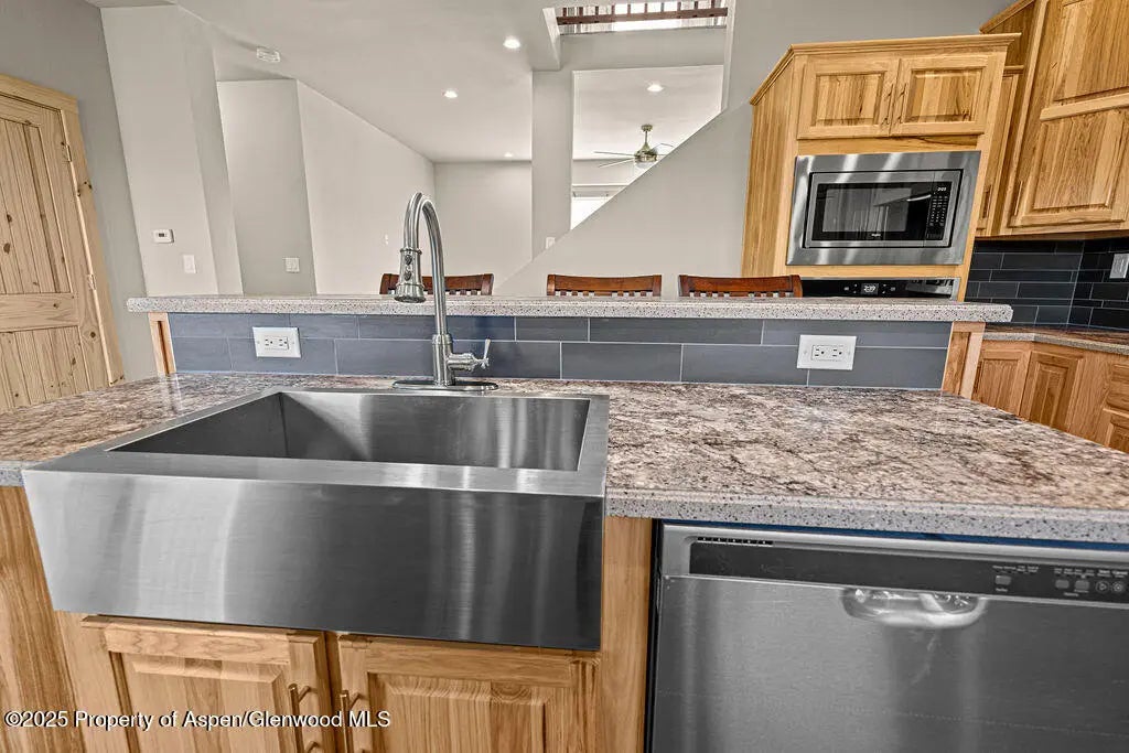 11 of 52 - 118 Highland Drive, Craig, CO