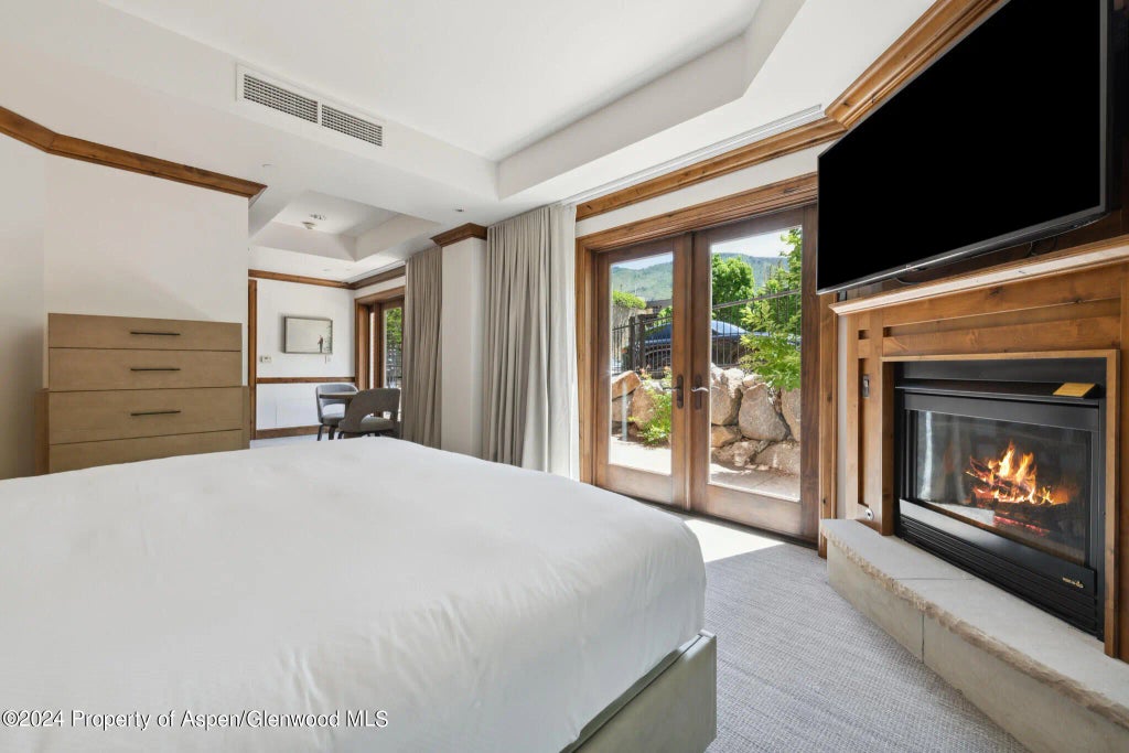 12 of 22 - 415 E Dean St, Unit 44b, Week 5, Aspen, CO